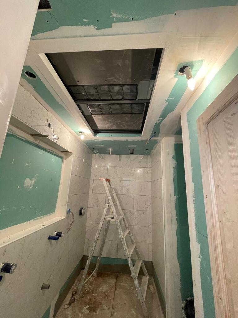 Installation intérieure de climatisation adaptée à la configuration du logement